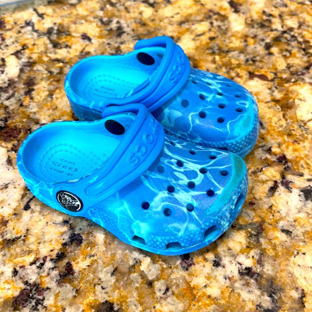 Crocs Blue